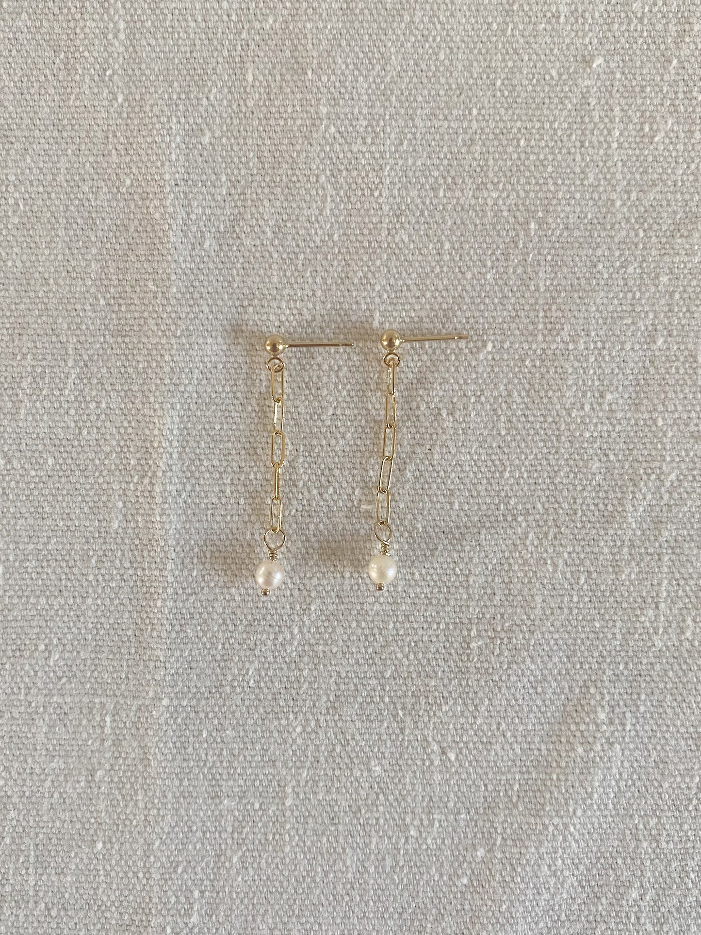 Paige Paperclip Pearl Earrings