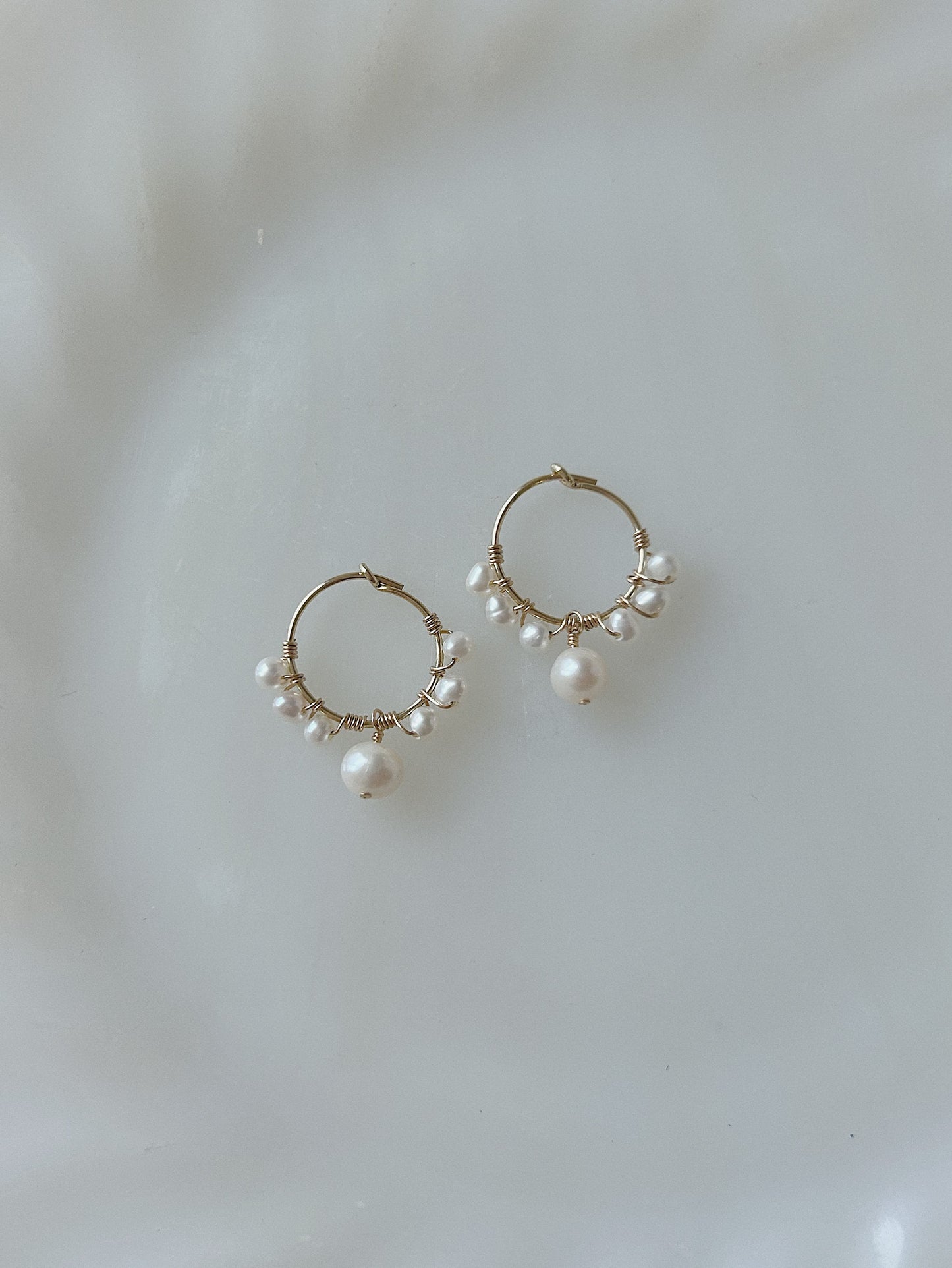 Windsor Pearl Hoops